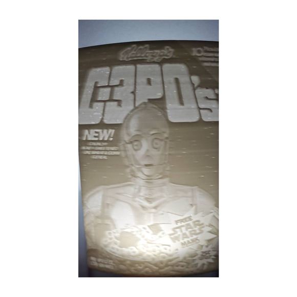 Kellog's Star Wars C3PO's Cereal Box Cover Lithophane Night Light LED - Picture 4 of 10